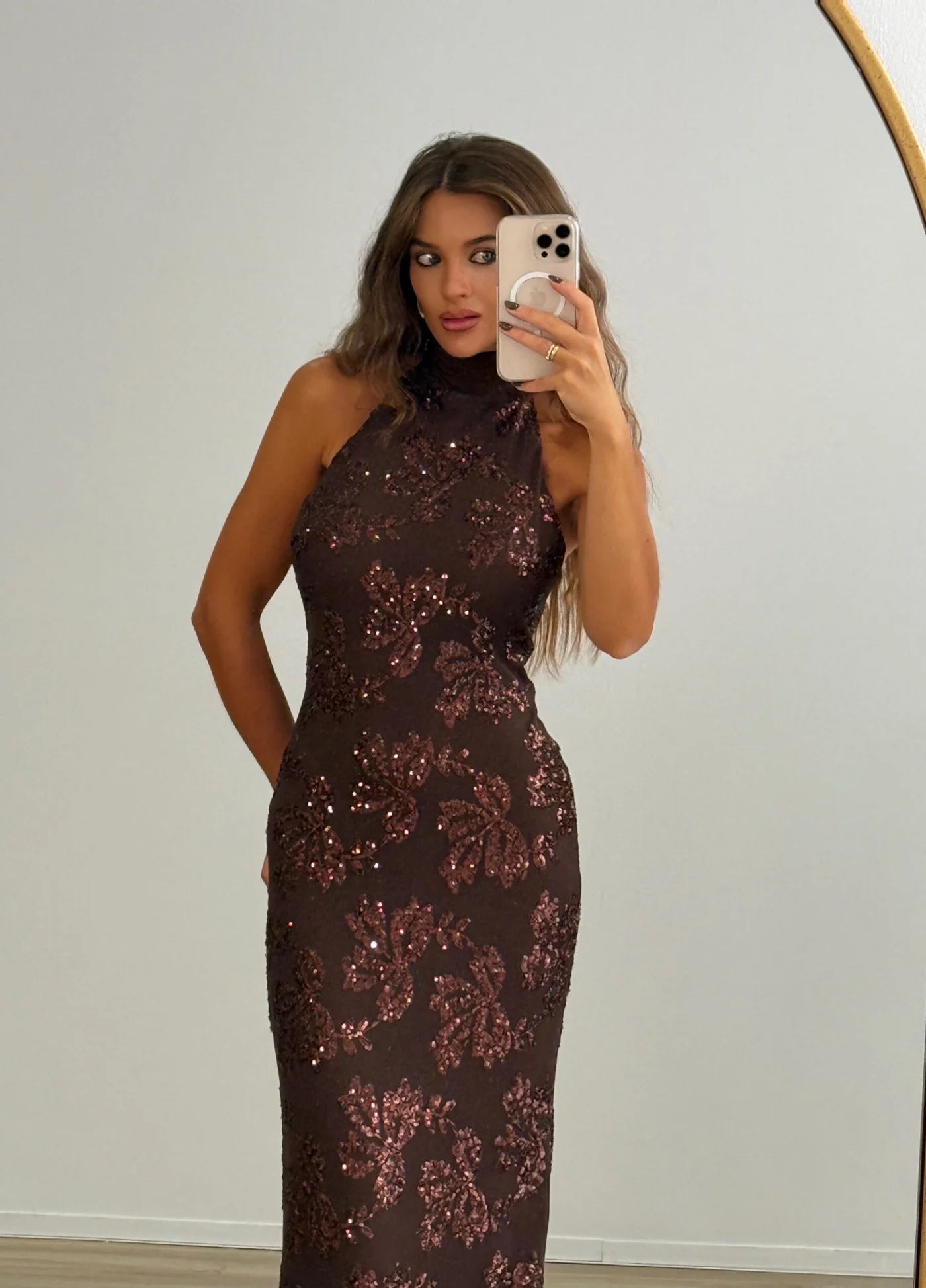 vestido maison marrón